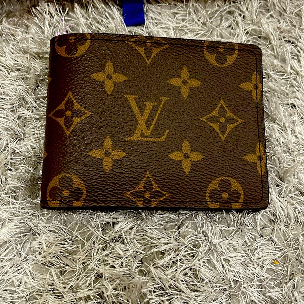 99.9%new good condition